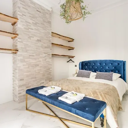 Bourd- Beyond Eiffel Tower Stylish Terrace *