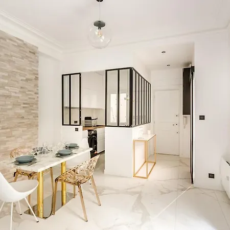 Bourd- Beyond Eiffel Tower Stylish Terrace Paris